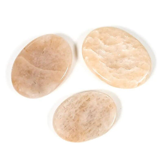 Maansteen duimsteen worry stone met parelmoer glans