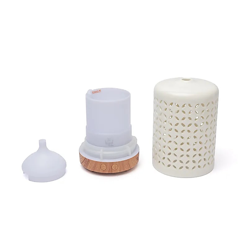 Ultrasone Aroma Diffuser,  Vernevelaar voor Essentiële Oliën (100 ml)