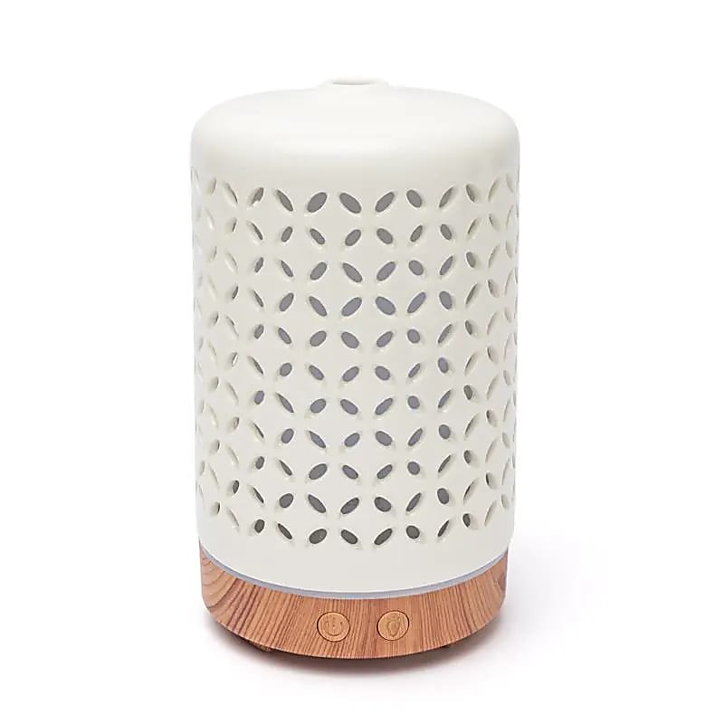 Ultrasone Aroma Diffuser,  Vernevelaar voor Essentiële Oliën (100 ml)