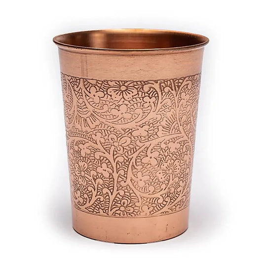Koperen beker met gegraveerd bloem- en vogelmotief, 250 ml