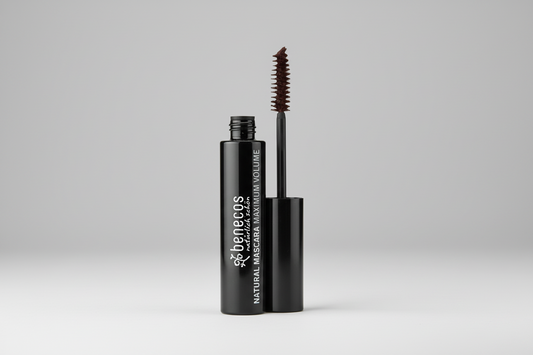 Benecos mascara maximum volume bruin 8ml met natuurlijke ingrediënten en vitamine E voor gevoelige ogen 