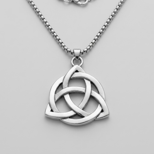 zilveren triquetra hanger