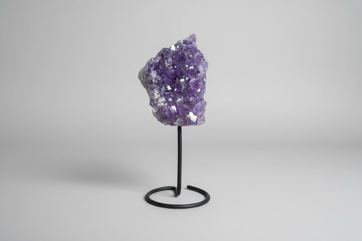 Aura Amethist Punt op Pin - Regenboog Kristal 111g