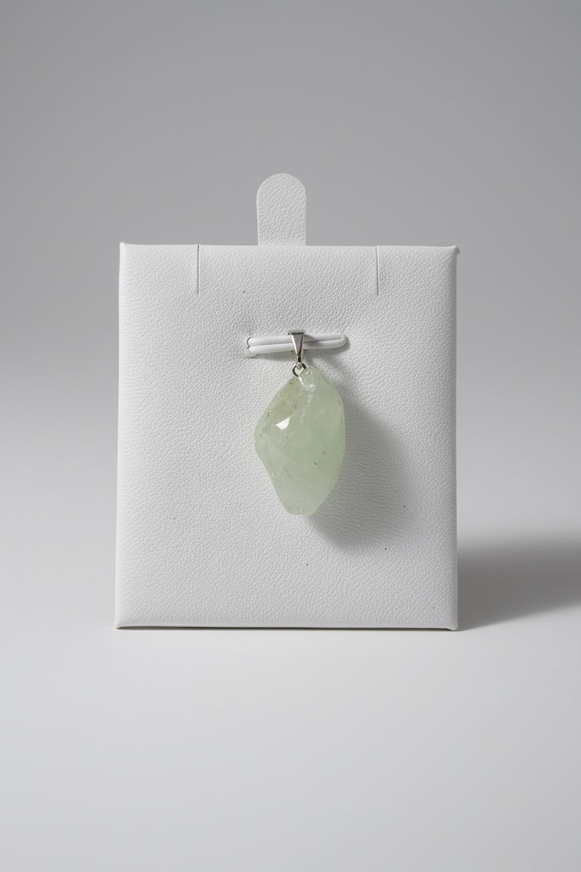 Aquamarijn hanger in lichte blauwe tint