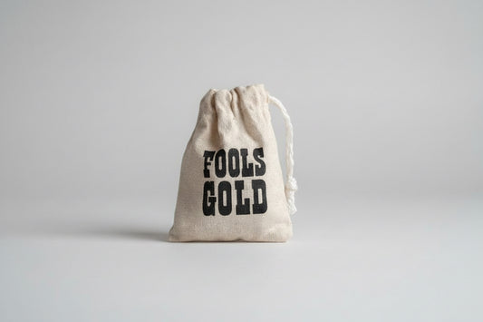 Handvol pyriet stukjes 100g met metallic gouden glans
