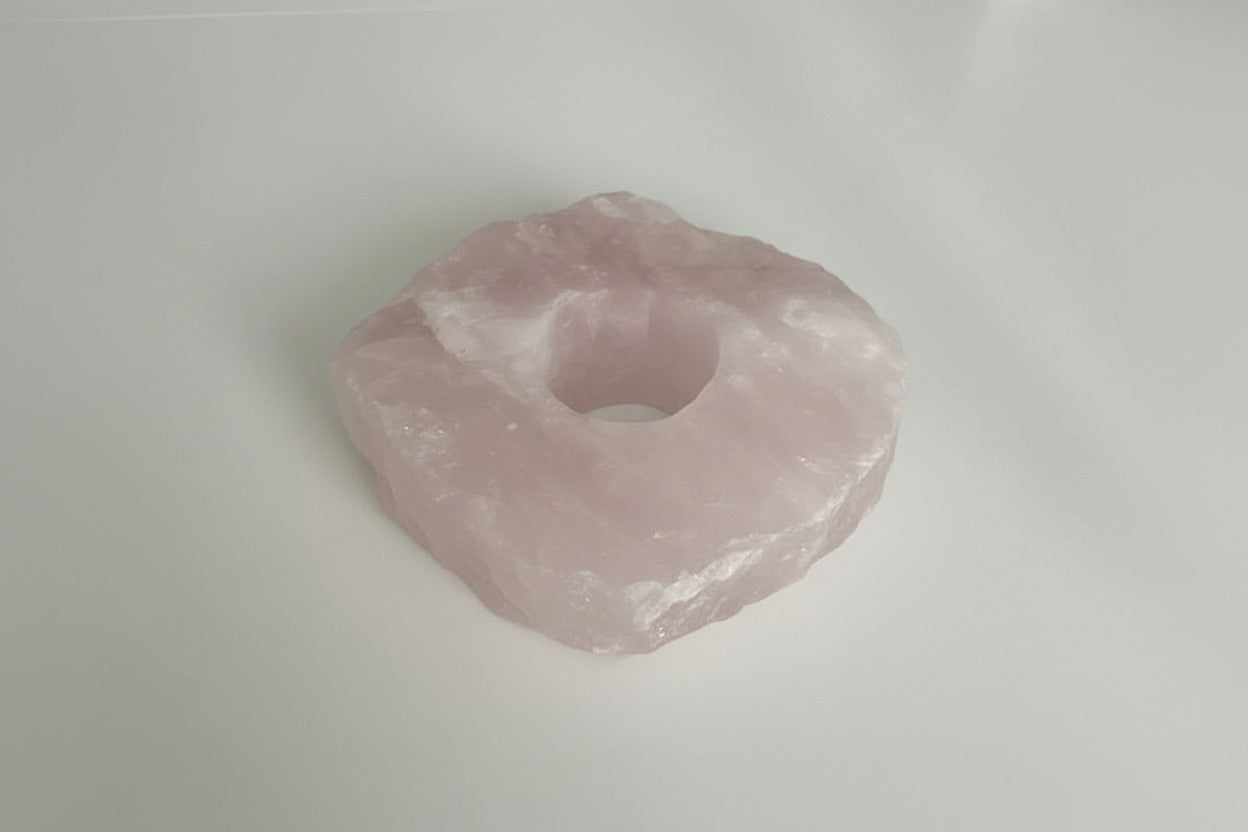 Rozekwarts ruw theelicht