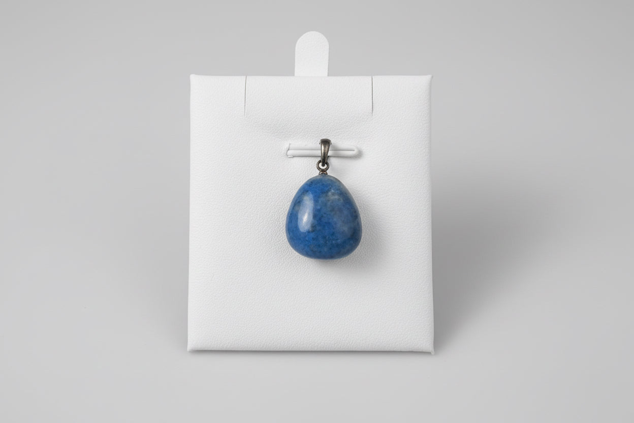 Lapis lazuli hanger met diepblauwe kleur en pyriet
