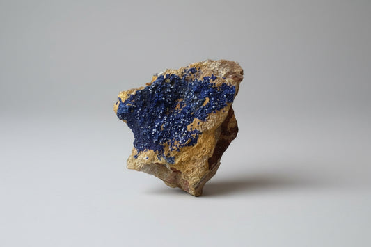 Azuriet-malachiet stuk met blauwe en groene kleuren