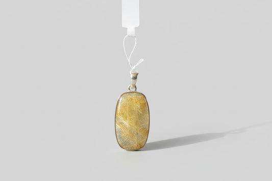 Rutielkwarts hanger in 925 sterling zilver met gouden naalden