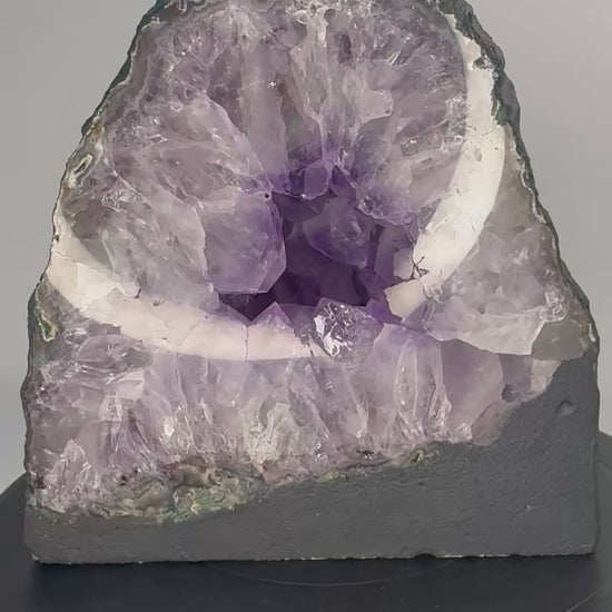 Amethist geode 360 graden zicht