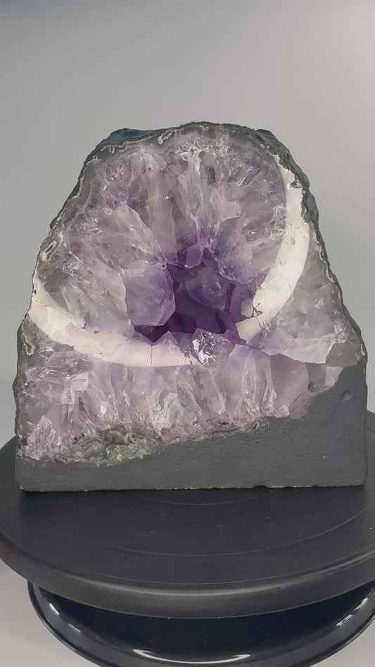 Amethist geode 360 graden zicht