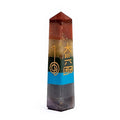 Orgonite obelisk met zeven chakra-stenen en reiki-symbolen erin